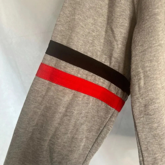 Disney Mickey Mouse Gray Crewneck Long Sleeve Pullover Mickey Sweater Sz LG - Picture 3 of 11